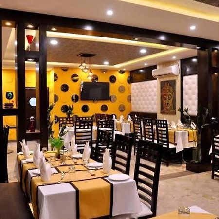 Hotel Bellevue , Gwalior Luaran gambar