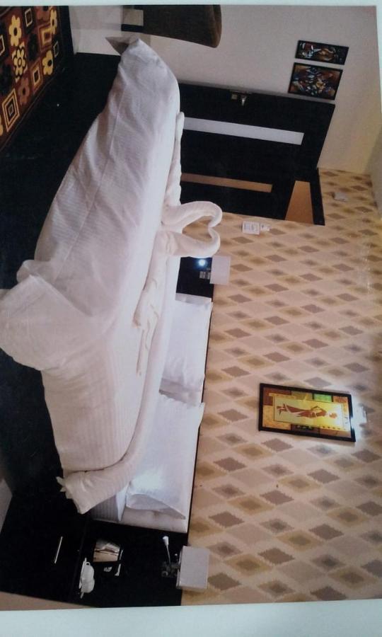 Hotel Bellevue , Gwalior Luaran gambar
